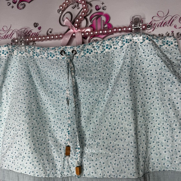 Blue sky skirt floral flowers patch work style blue green yellow sweet boho y2k - Picture 4 of 8